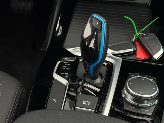 BMW iX3 Executive 80 kWh 2021 Elektrisch 21