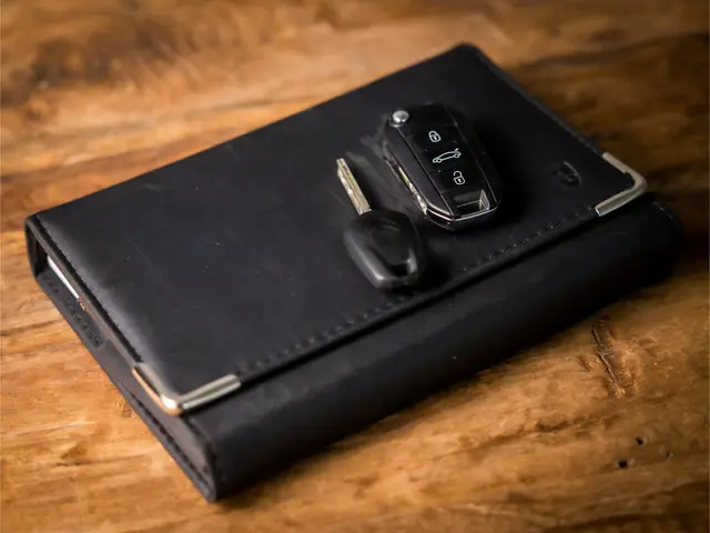 Citroën C4 Cactus 1.2 PureTech Shine 2016 Benzine 16