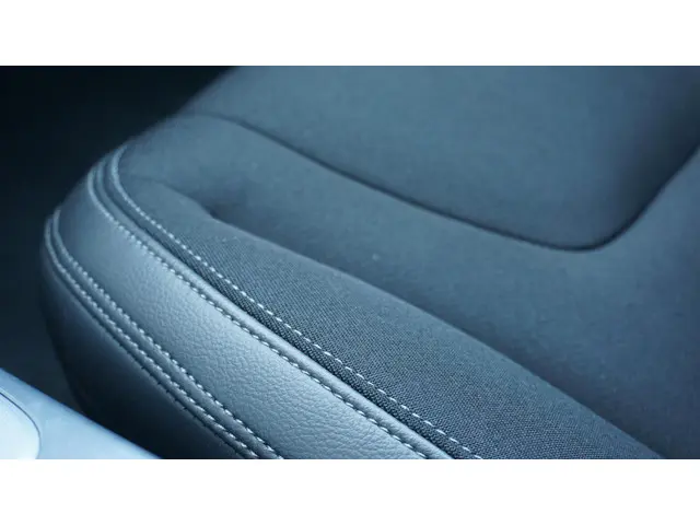 Volvo V60 1.5 123PK T2 Automaat Kinetic 2017 Benzine 22