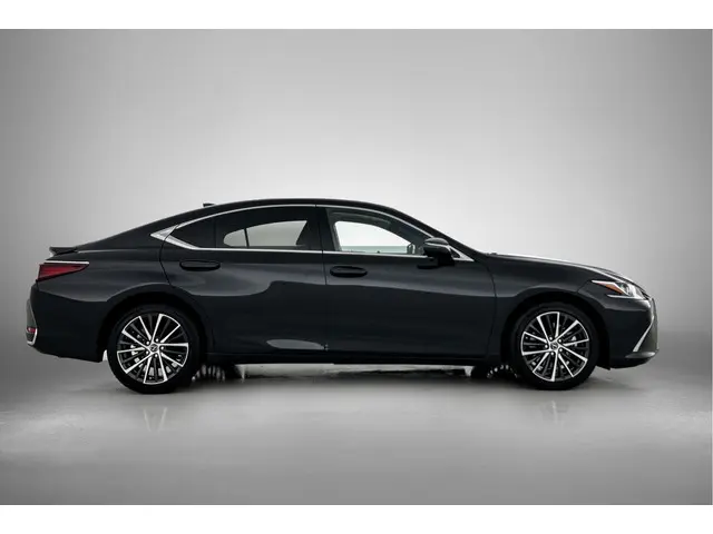 Lexus ES Luxury Line 2024 Hybride Benzine 14