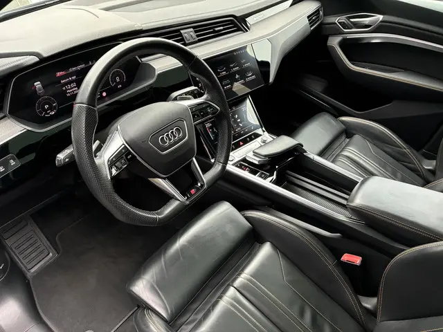 Audi e-tron HELAAS VERKOCHT!!! 2022 Elektrisch 7