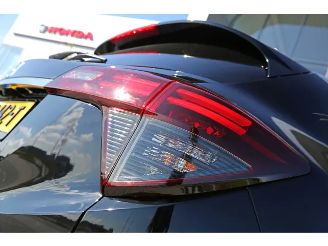 Honda HR-V 1.5i VTEC EXECUTIVE 2019 Benzine 65
