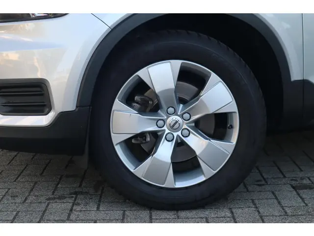 Volvo XC40 T4 Momentum 2019 Benzine 5