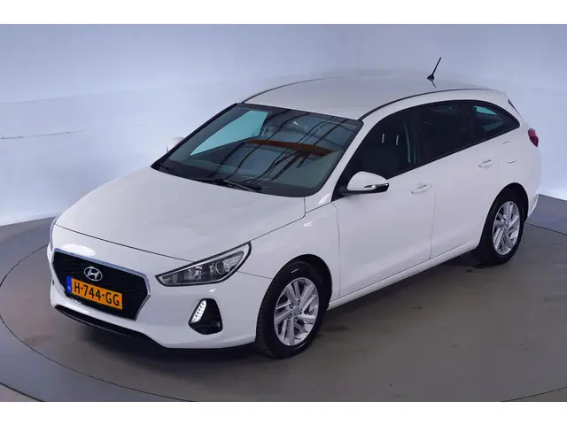 Hyundai i30 Wagon 1.4 [AC, Cruise, Led] 2017 Benzine 10