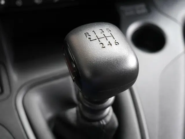 Citroën Berlingo 1.5 100PK BlueHDI Club 2022 Diesel 27