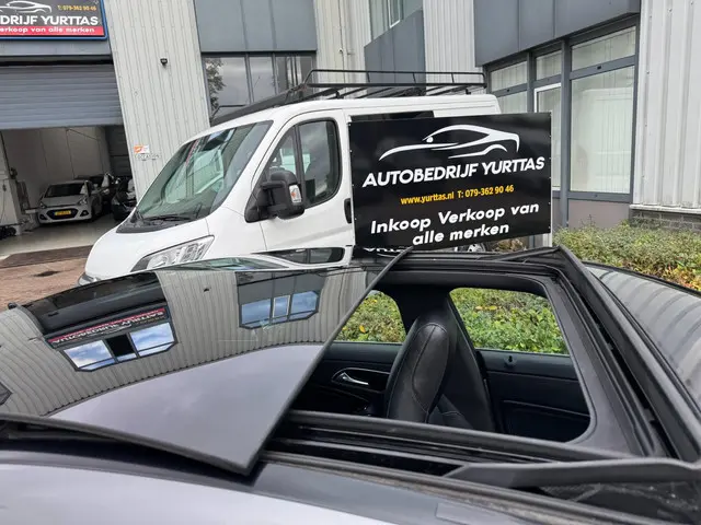 Mercedes-Benz CLA 200 Prestige PANO AUT!! 2013 Benzine 6