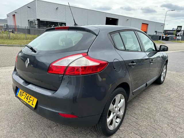 Renault Mégane 1.6 Authentique 2012 Benzine 5