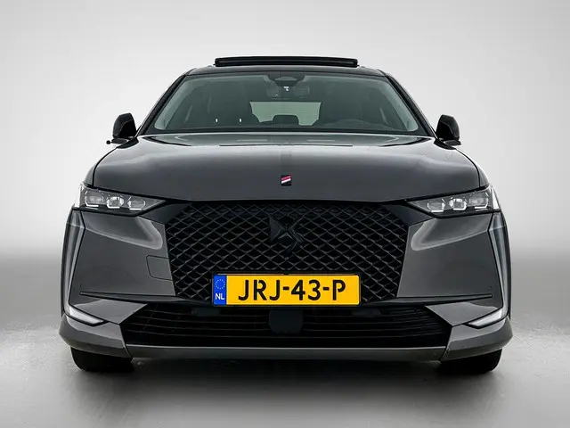 DS DS 4 1.2 Performance Line+ 2023 Benzine 8
