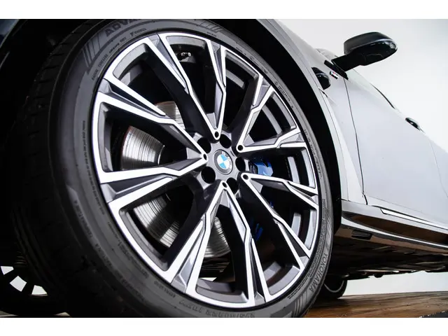 BMW X7 xDrive30d High Executive 2019 Diesel 46