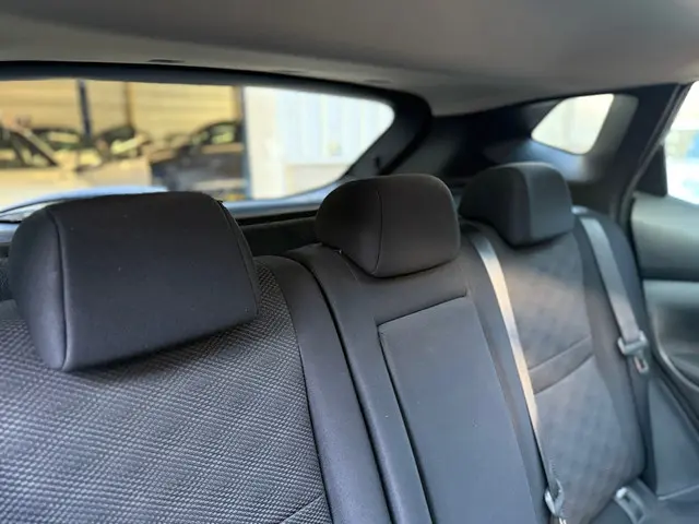 Nissan QASHQAI 1.2 N-Connecta Panorama 2017 Benzine 27
