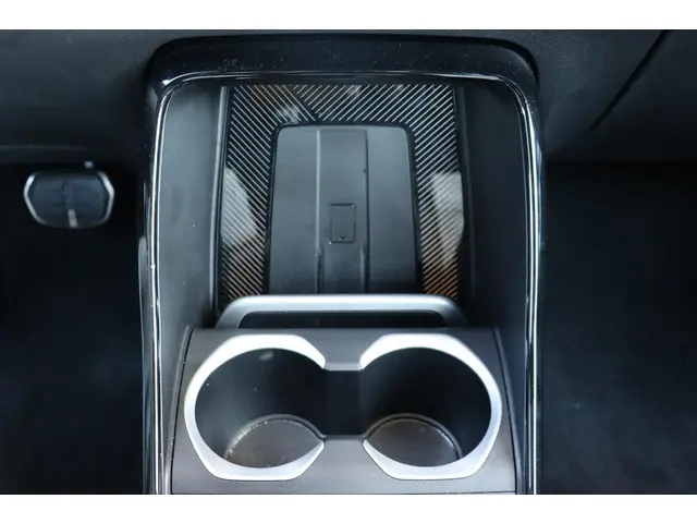 BMW iX1 xDrive30 67 kWh 2024 Elektrisch 27