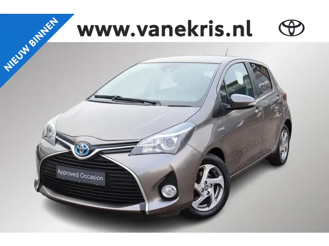 Toyota Yaris 1.5 Hybrid Trend 2017 Hybride Benzine