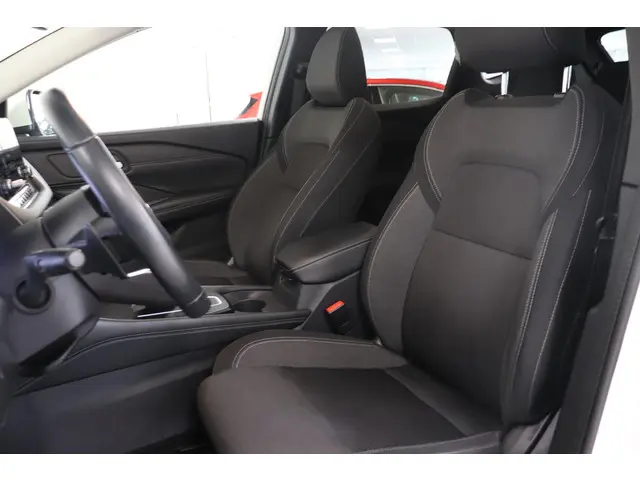 Nissan QASHQAI 1.3 MHEV Xtronic N-Connecta 2022 Benzine 7