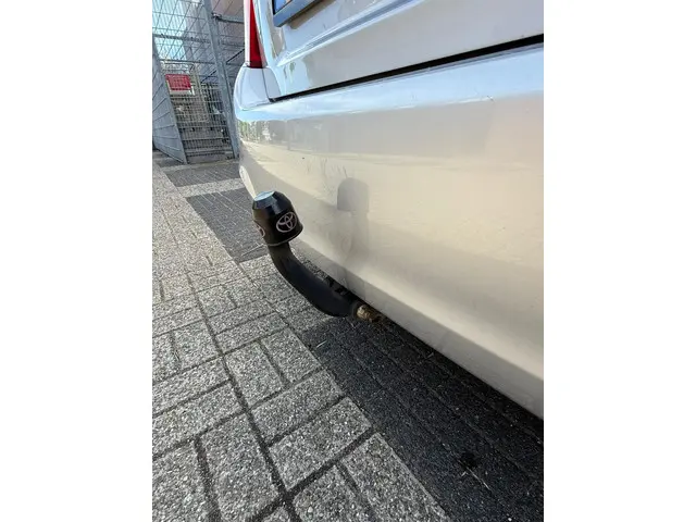 Toyota Yaris 1.0 Vvt-i 5-DRS 2014 Grijs 2014 Benzine 18