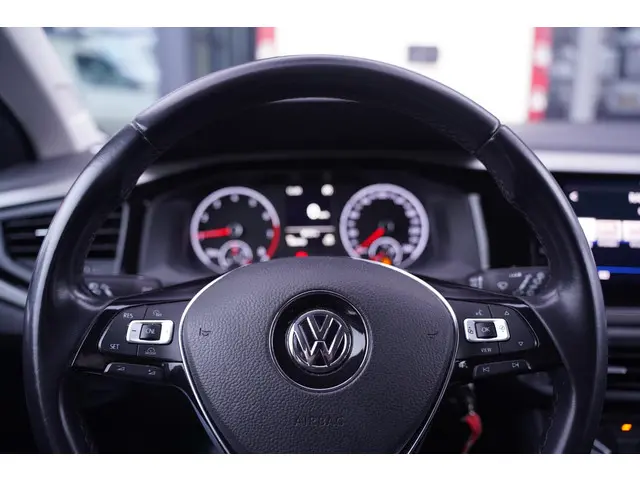 Volkswagen Polo 1.0 TSI Polo Comfortline 2019 Benzine 19