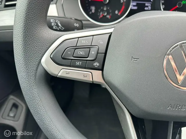 Volkswagen Passat Variant 2.0 TDI AUTOMAAT 2023 Diesel 16