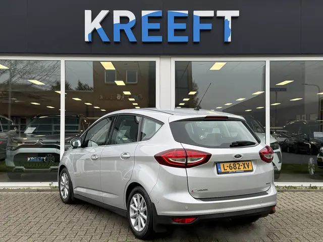Ford C-MAX 1.5 Titanium 2018 Benzine 4
