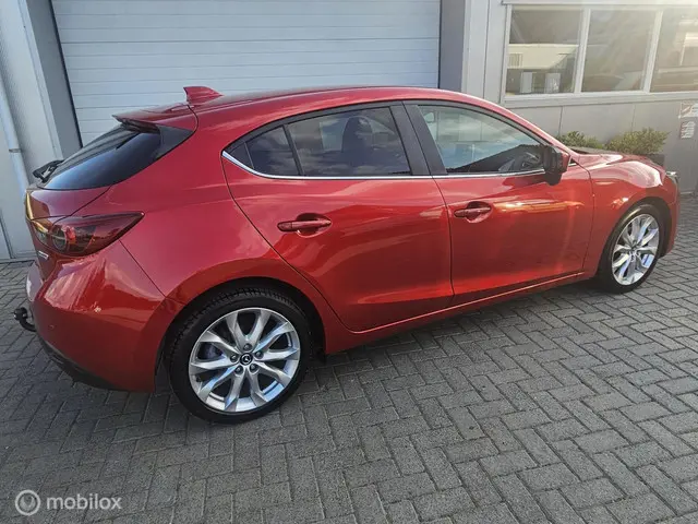 Mazda 3 2.0 GT-M nette auto vol opties!! 2015 Benzine 4
