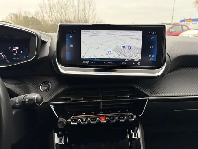 Peugeot 208 1.2 PureTech Blue Lease Allure 2020 Benzine 17