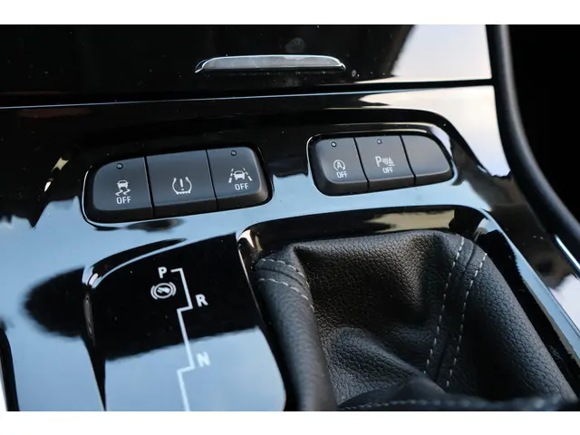 Opel Grandland X 1.2 Business Edition 2020 Benzine 30