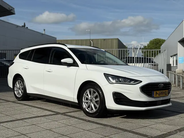 Ford Focus Wagon 1.0 EcoBoost Connected 2022 Benzine 7
