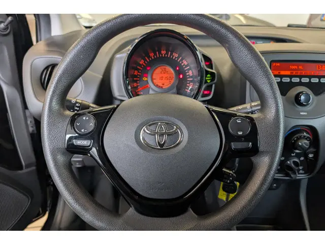 Toyota Aygo 1.0 VVT-i x-fun 2022 Benzine 22