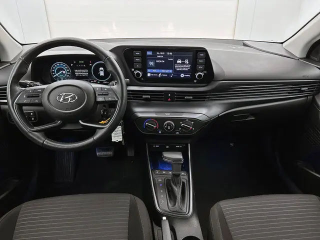 Hyundai i20 1.0 T-GDI 48V 120PK COMFORT 2023 Benzine 22