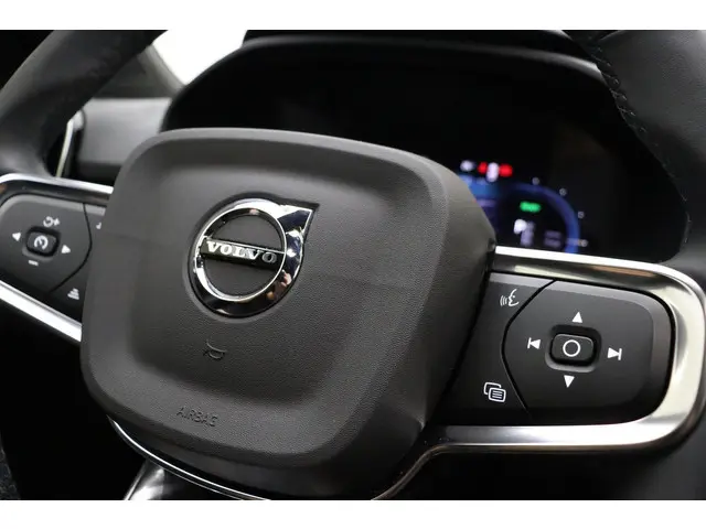 Volvo XC40 Recharge Core 70 kWh 2022 Elektrisch 20