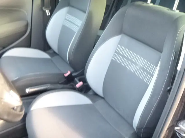 Volkswagen Polo 1.2 TSI LIVE UITVOERING 2013 Benzine 10