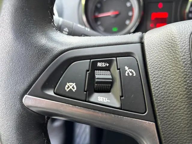 Opel Meriva 1.4 Turbo Cosmo 2012 Benzine 24