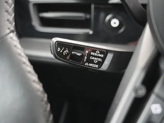 Porsche Taycan Performance 84 kWh 2023 Elektrisch 29