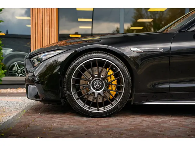 Mercedes-Benz SL Roadster AMG 63 4MATIC+ 2023 Benzine 12