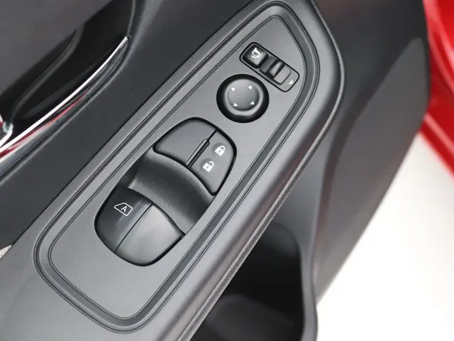 Nissan Micra 0.9 IG-T N-Connecta 2018 Benzine 24