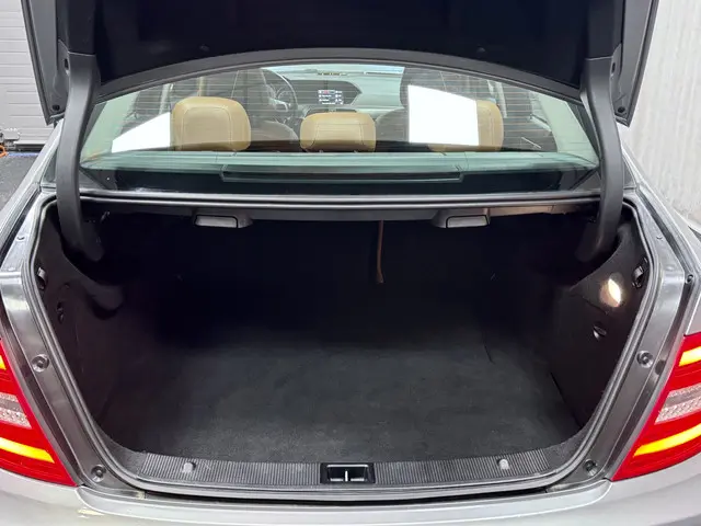 Mercedes-Benz C-Klasse 220 CDI Elegance 2013 Diesel 11