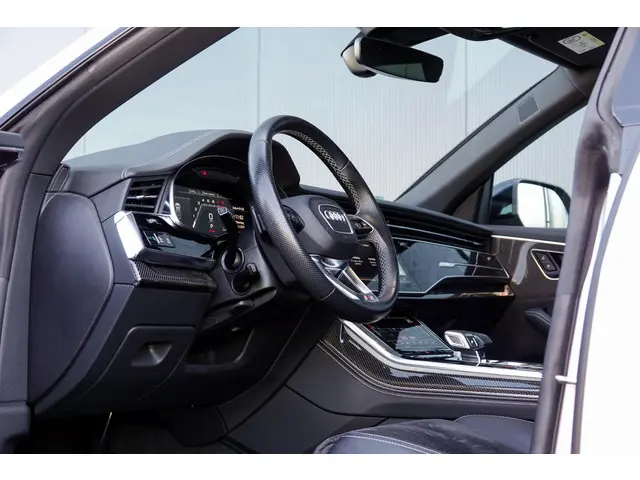 Audi SQ8 4.0 TFSI quattro 2021 Benzine 13