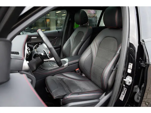 Mercedes-Benz GLC AMG 43 4MATIC Premium 2019 Benzine 14