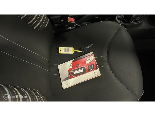 Citroën C1 1.0 Attraction 2013 Benzine 11
