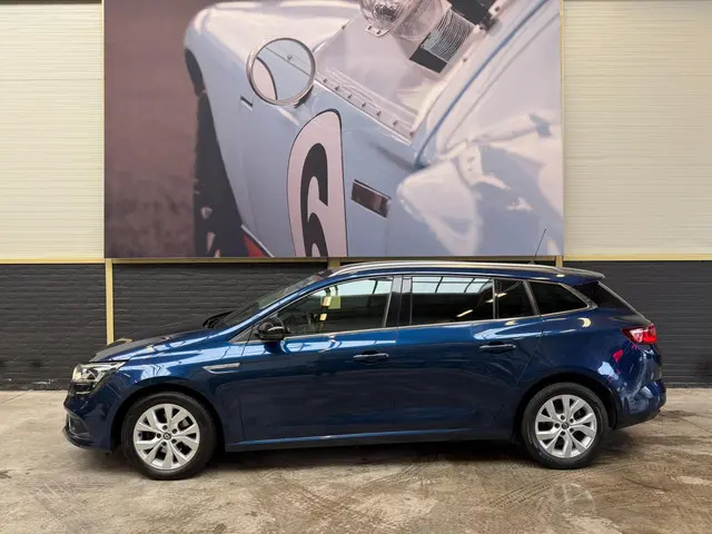 Renault Mégane Estate 1.3 TCe Limited 2020 Benzine 13