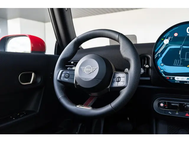 MINI 3-Deurs Cooper C 2024 Benzine 16