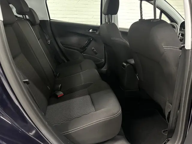 Peugeot 208 1.2 PureTech Active 2017 Benzine 22