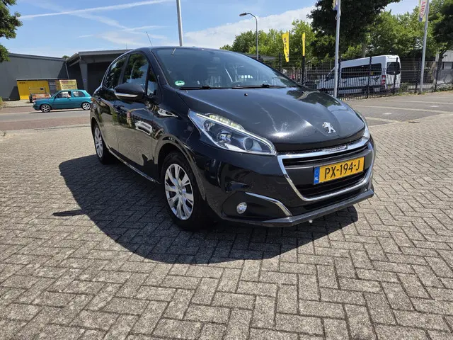 Peugeot 208 1.2 VTi NAVI/NAP/CRUISCONTROL 2017 Benzine 3