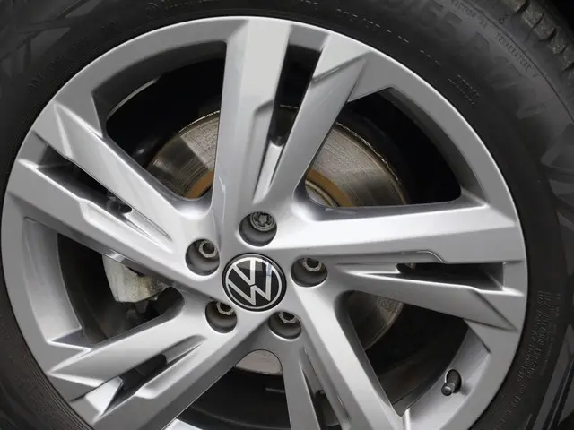 Volkswagen Taigo 1.0TSI/110PK R-Line DSG 2022 Benzine 25