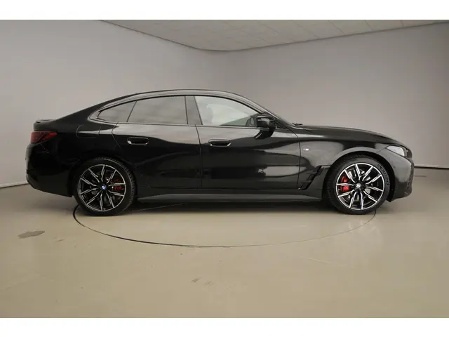 BMW i4 Gran Coupe eDrive35 2024 Elektrisch 4