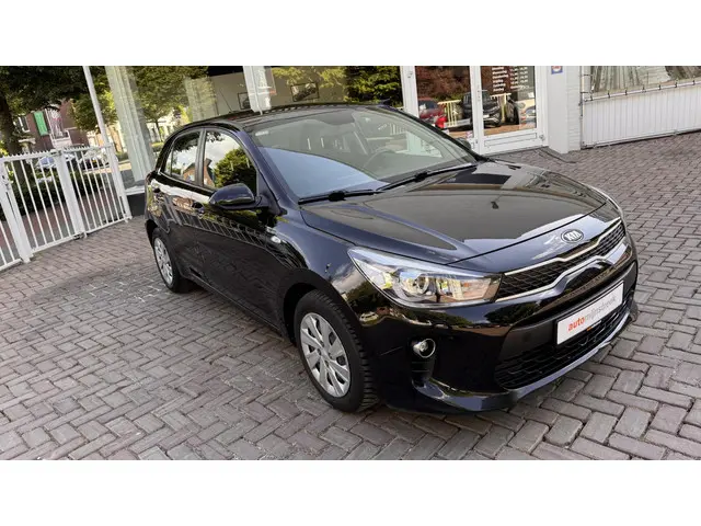 Kia Rio 1.0 TGDI ComfortPlusLine Navigator 2017 Benzine 6