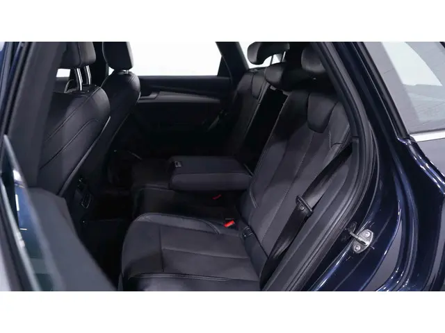 Audi Q5 35 TDI quattro S edition 2020 Diesel 36