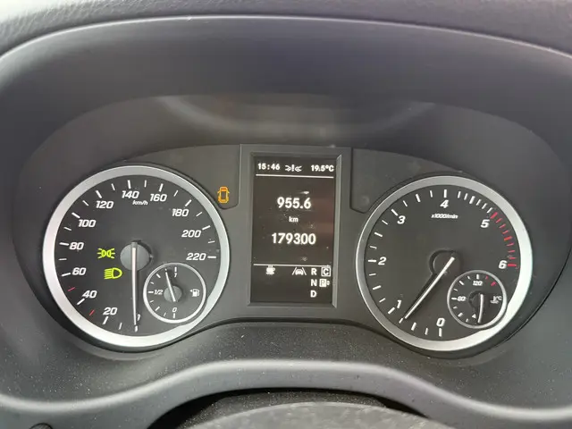 Mercedes-Benz Vito 114 2.1 CDI 2019 Diesel 34