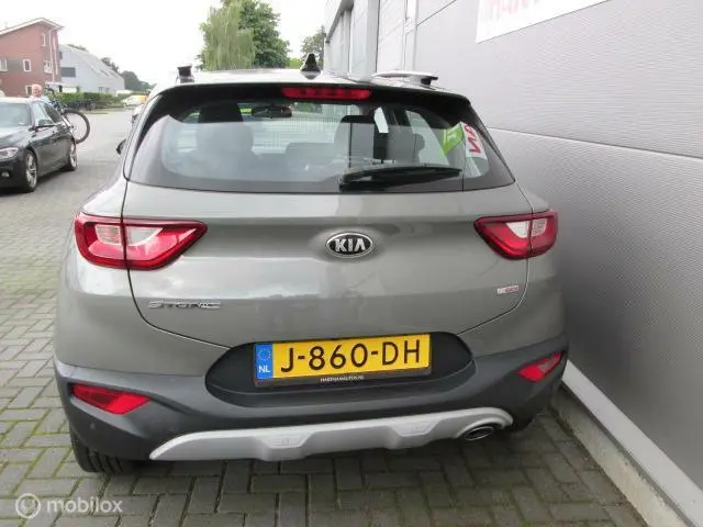Kia Stonic 1.0 T-GDi DynamicLine 2020 Benzine 6