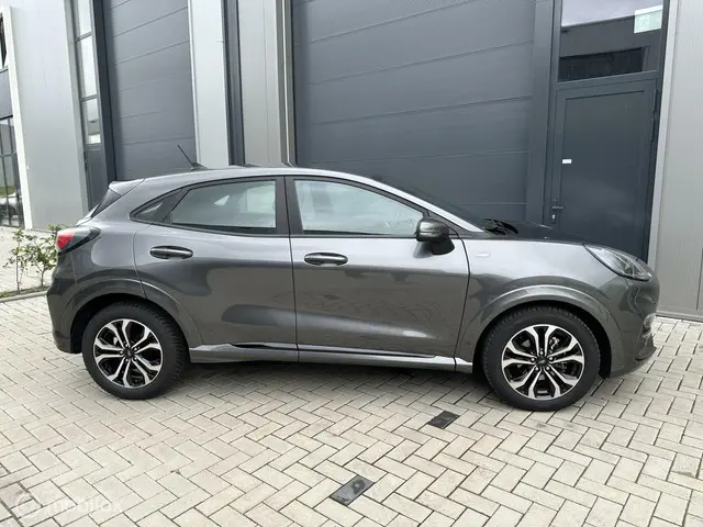 Ford Puma 1.0 EcoBoost Hybrid ST-Line 2023 Benzine 12