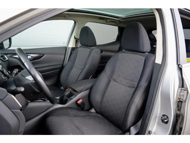 Nissan QASHQAI 1.2 Connect Edition 2015 Benzine 18