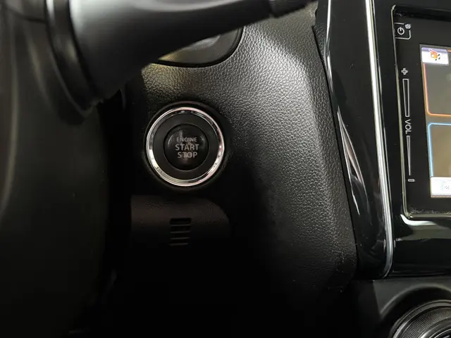 Suzuki Swift 1.0 Stijl Smart Hybrid 2018 Benzine 29